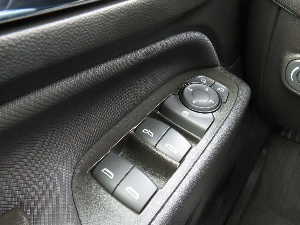 Used 2023 Blue Chevrolet RS image 28