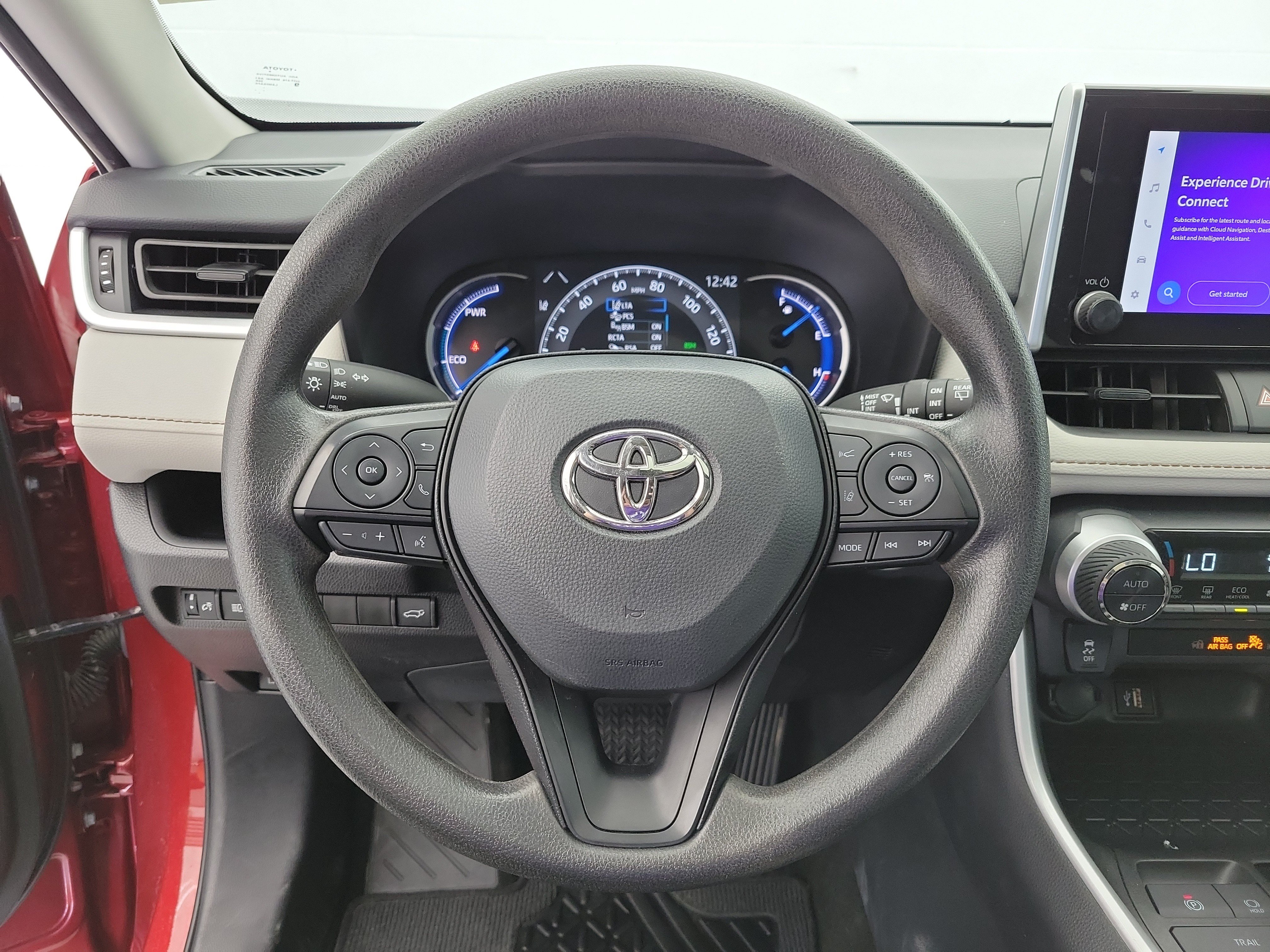 Used 2025 Ruby Flare Pearl Toyota XLE image 24