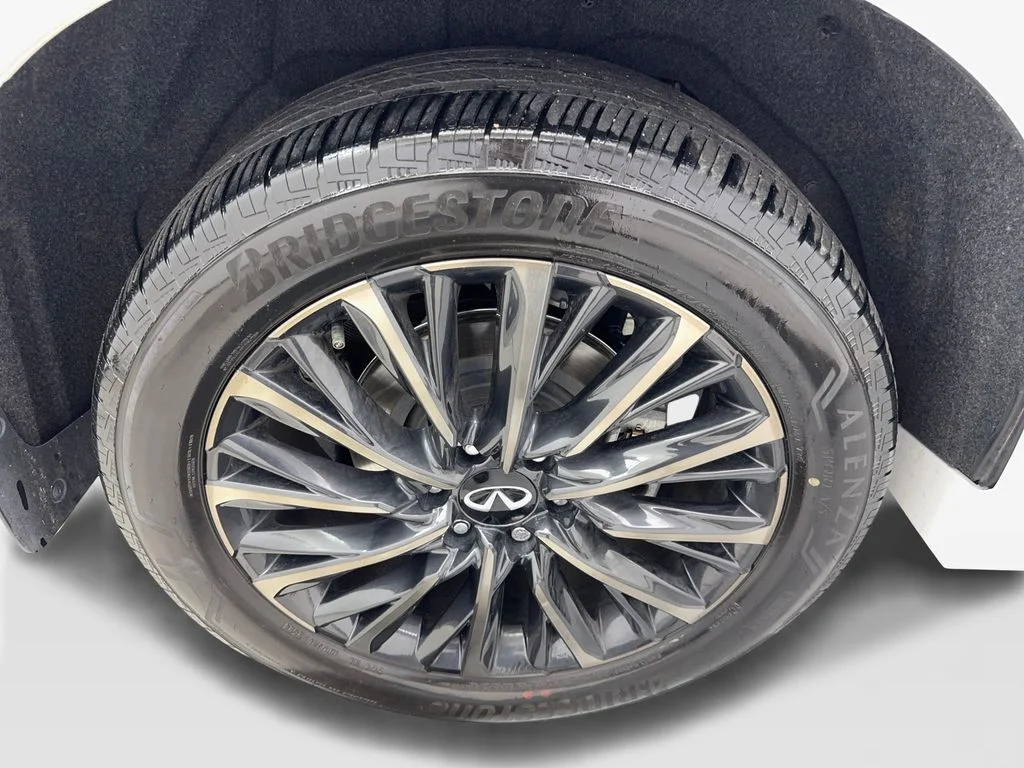 Used 2025 Blue INFINITI AUTOGRAPH image 82