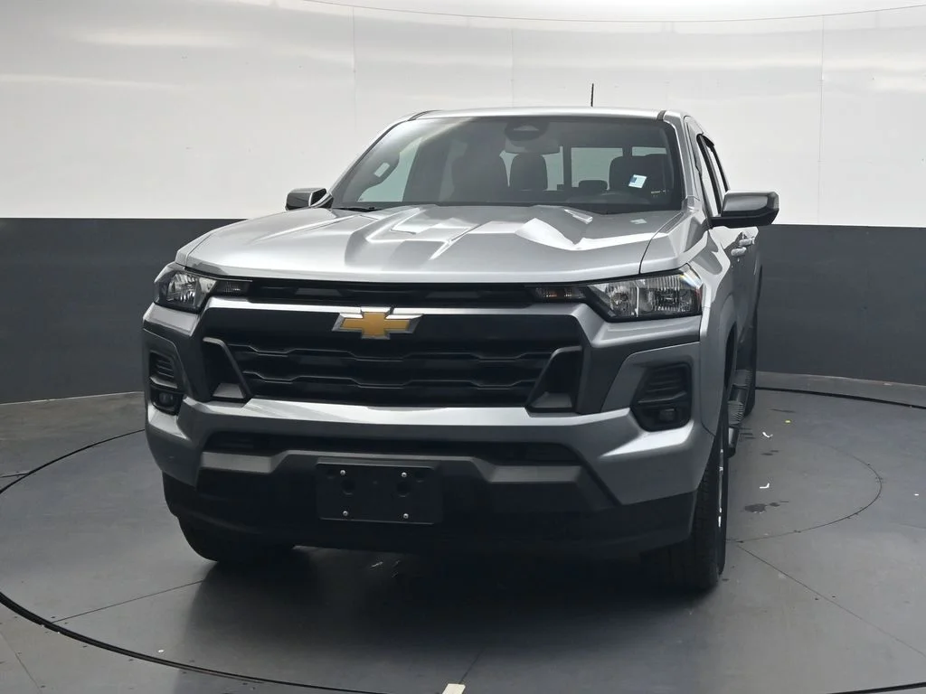 Used 2024 Gray Chevrolet LT image 14