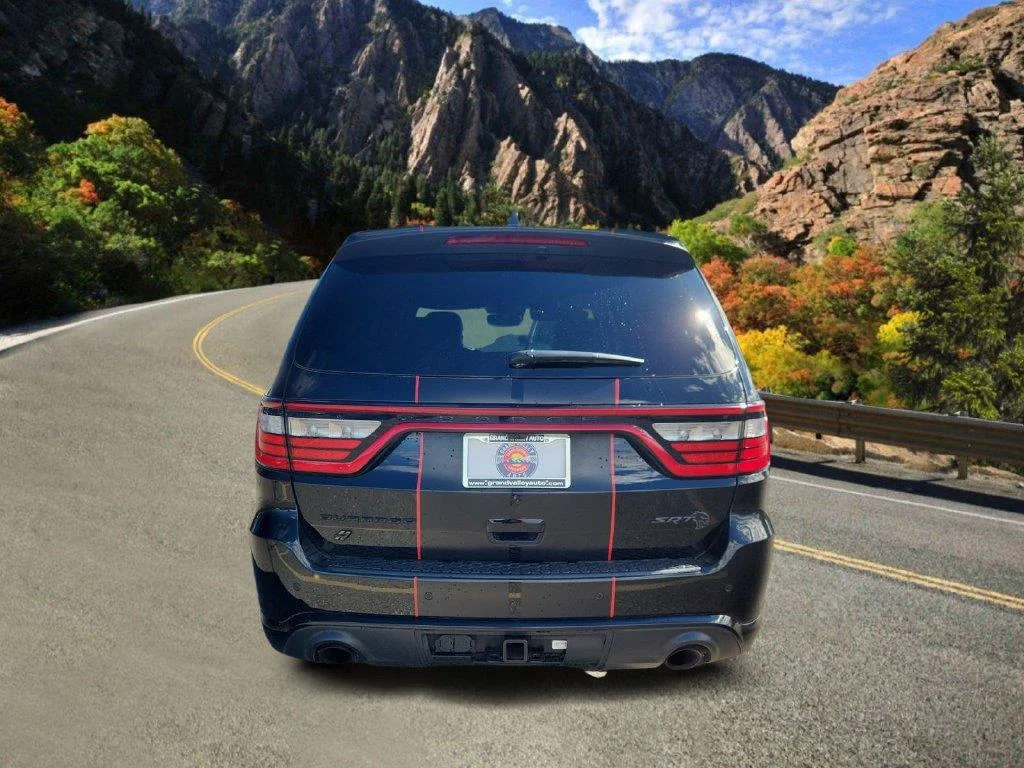 Used 2023 DB Black Dodge SRT Hellcat Premium image 4