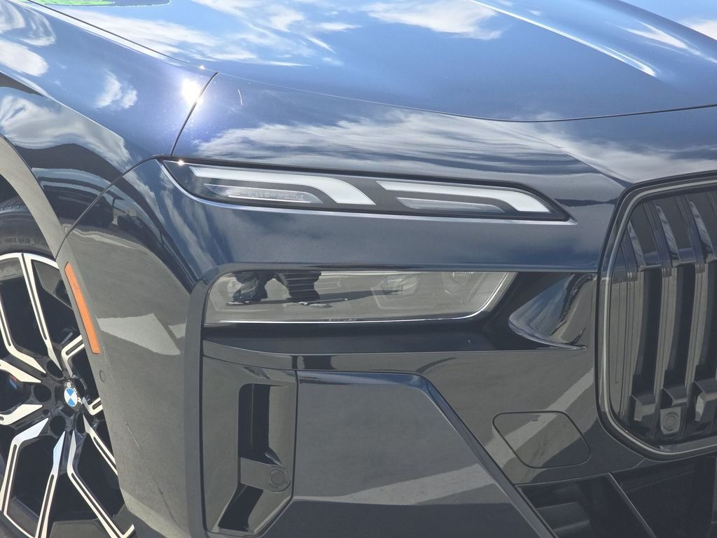 Used 2025 Black BMW eDrive50 image 36