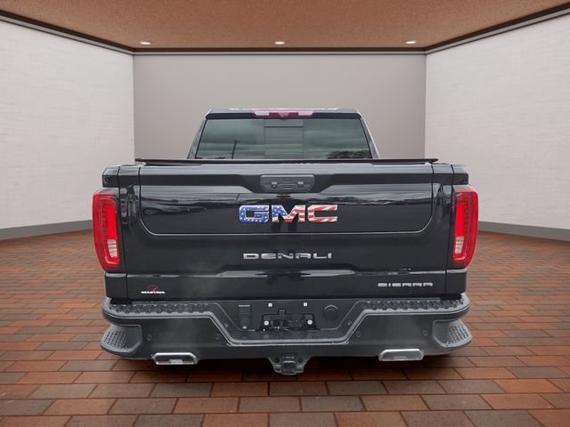 Used 2023 Onyx Black GMC Denali image 35