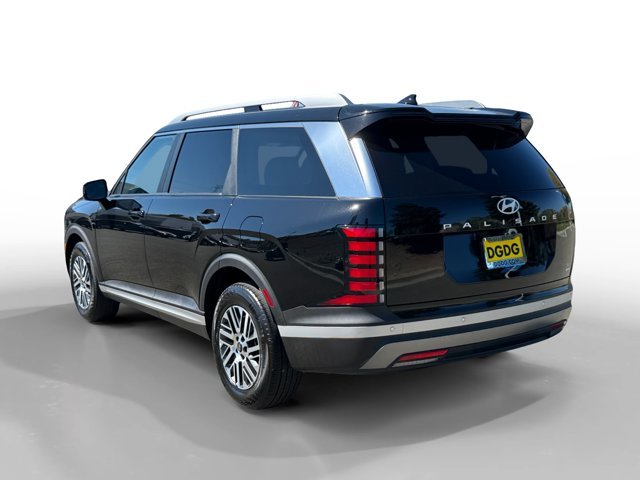 Used 2026 Abyss Black Hyundai SEL image 3