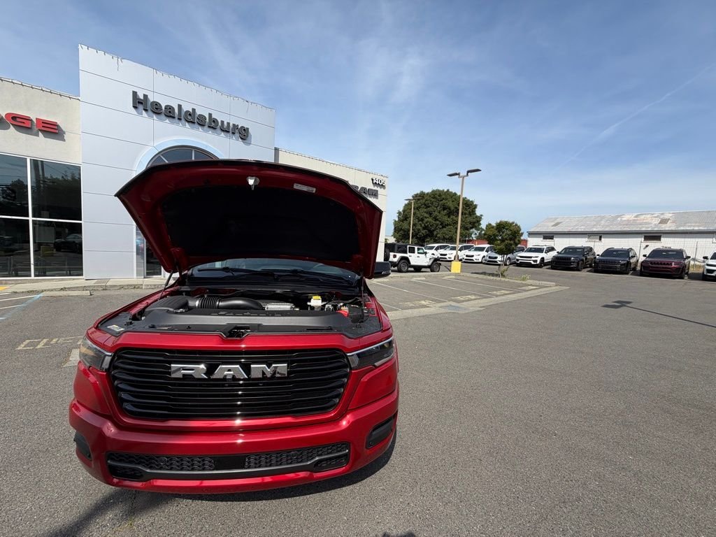 New 2026 Molten Red Pearl-Coat Exterior Paint RAM Laramie image 28