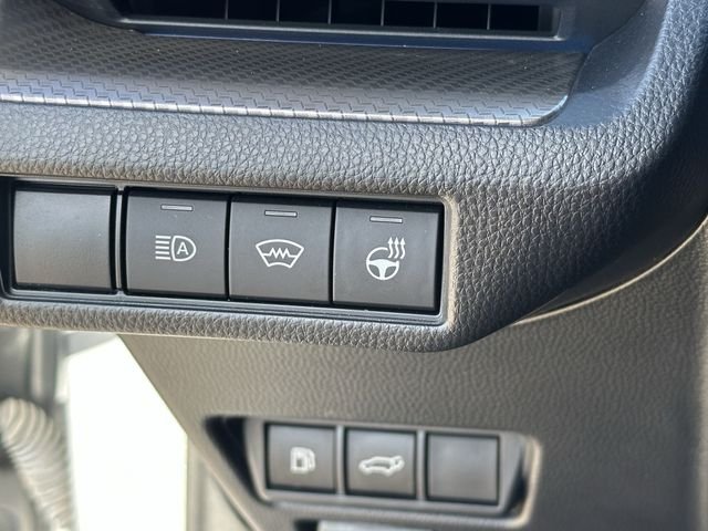 Certified Used 2024  Toyota Limited image 22