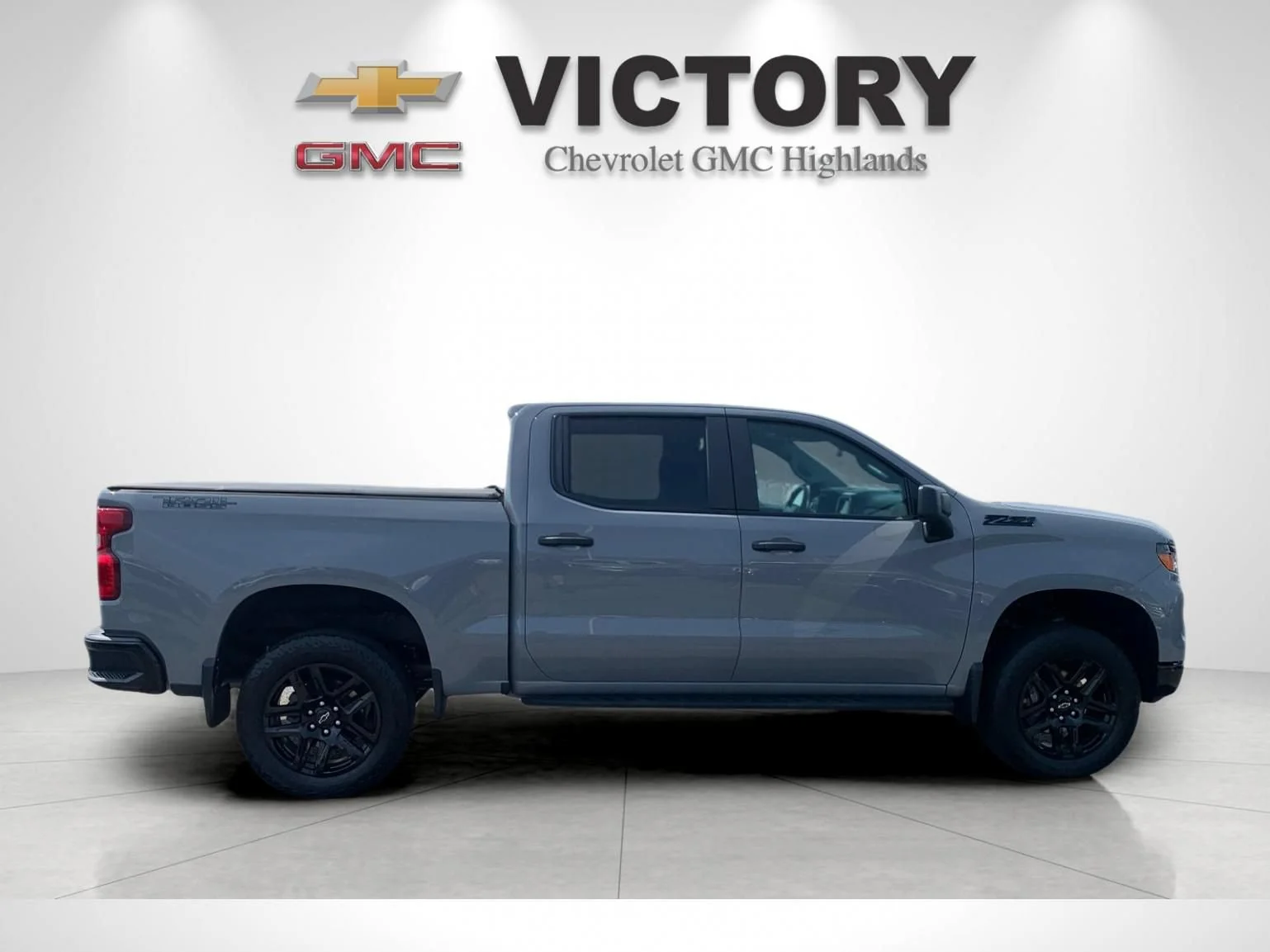 Used 2025 Slate Gray Metallic Chevrolet Custom Trail Boss image 2