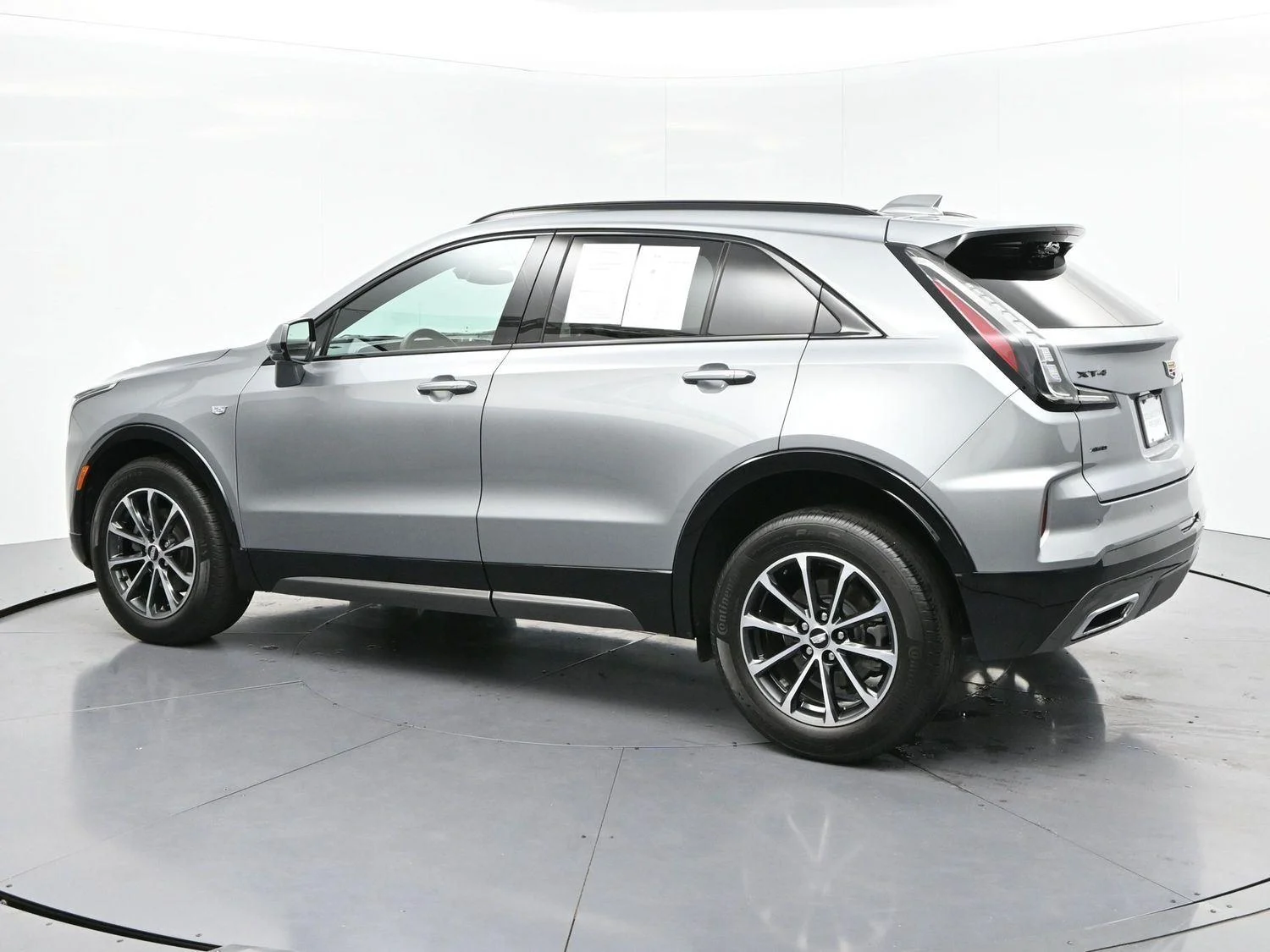 Used 2024 Argent Silver Metallic Cadillac Sport image 5