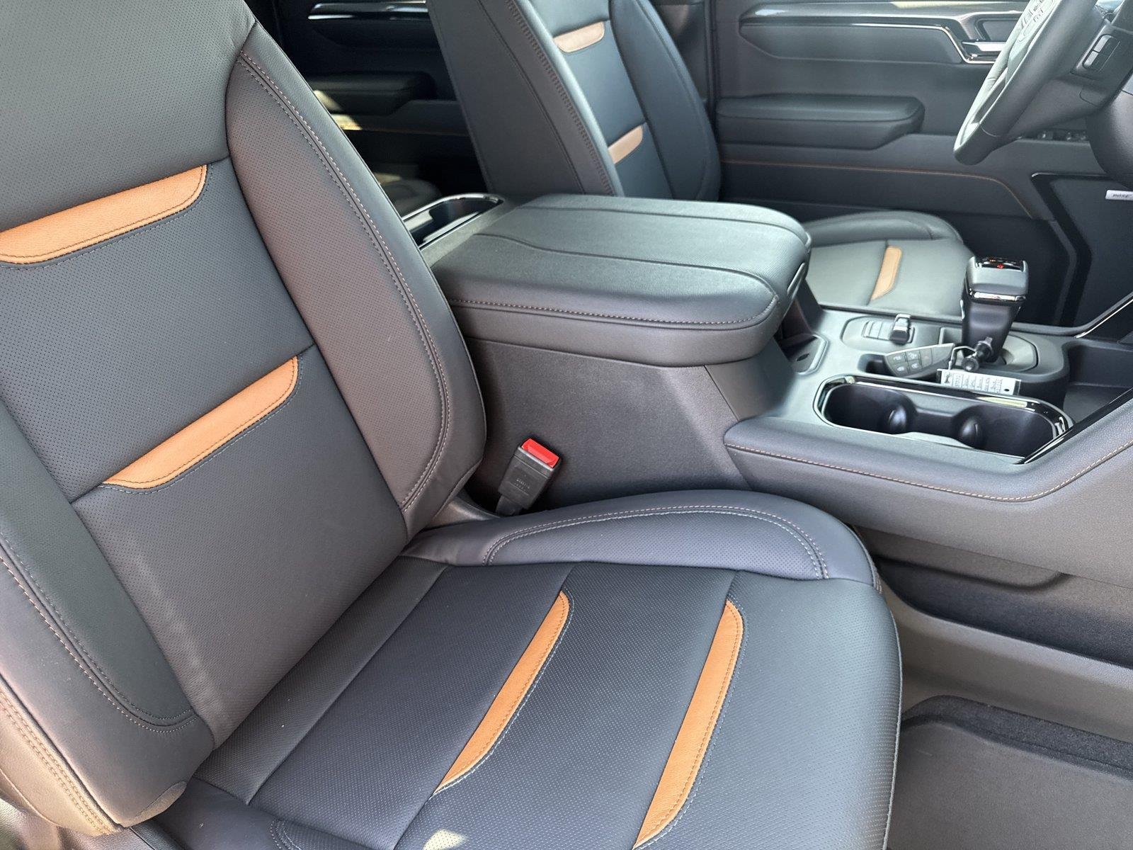 New 2026 Onyx Black GMC AT4 image 37
