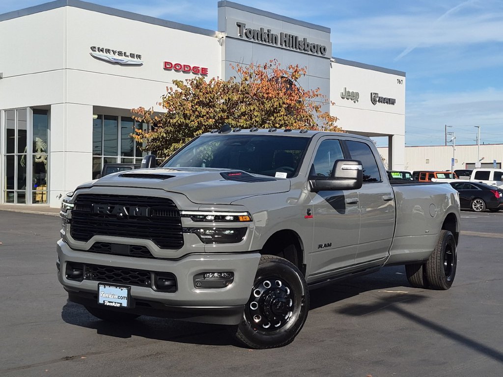New 2027 Ceramic Gray Clear-Coat Exterior Paint RAM Laramie image 2