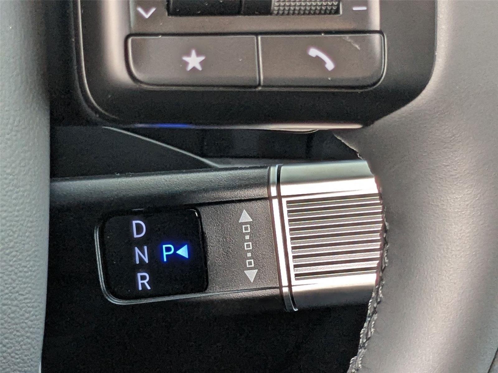 2026 Hyundai Santa Fe Calligraphy - Photo 17