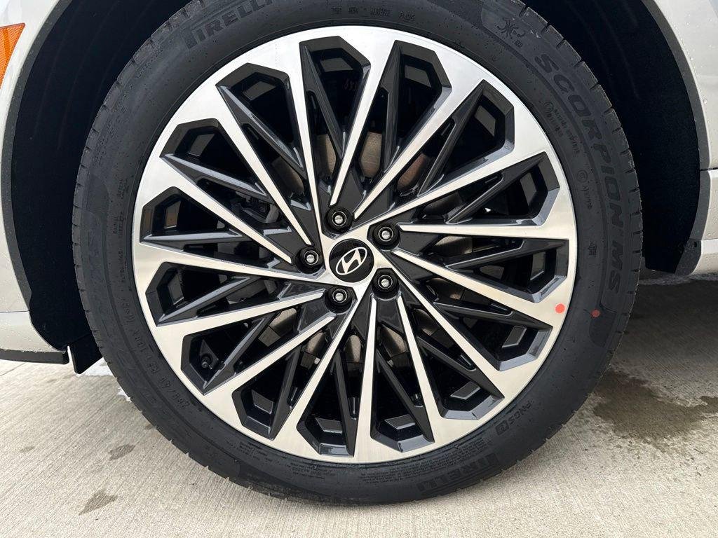 New 2026 Silver Hyundai Calligraphy AWD image 57
