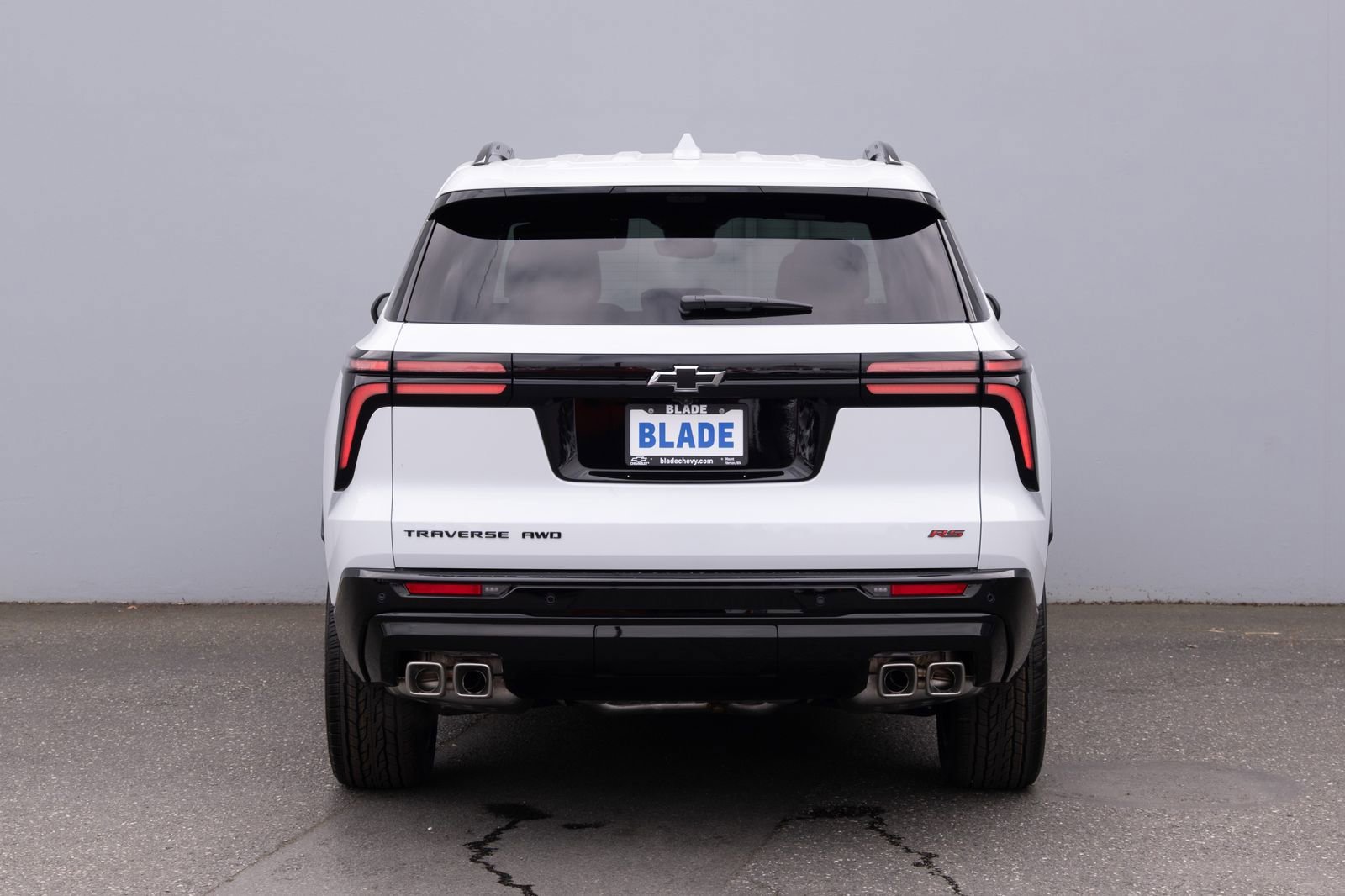 New 2026 Polar White Tricoat Chevrolet RS image 24