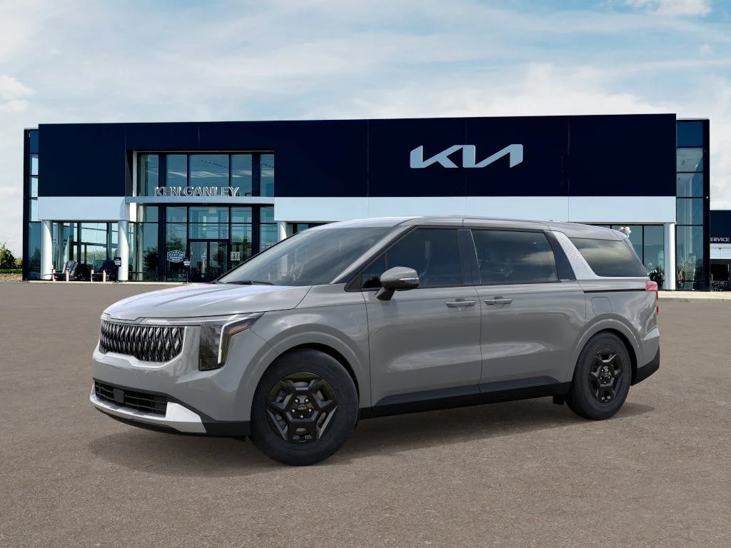 New 2027 Ceramic Silver Kia LXS image 3