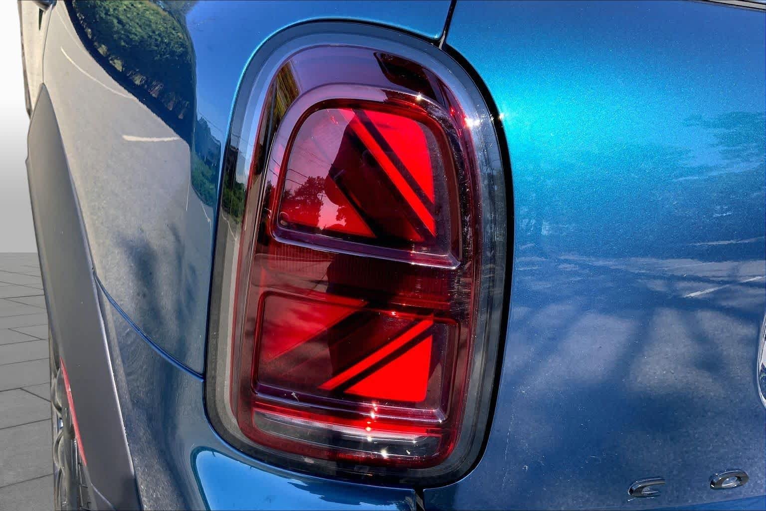Used 2022 Deep Laguna Metallic MINI Cooper S image 27