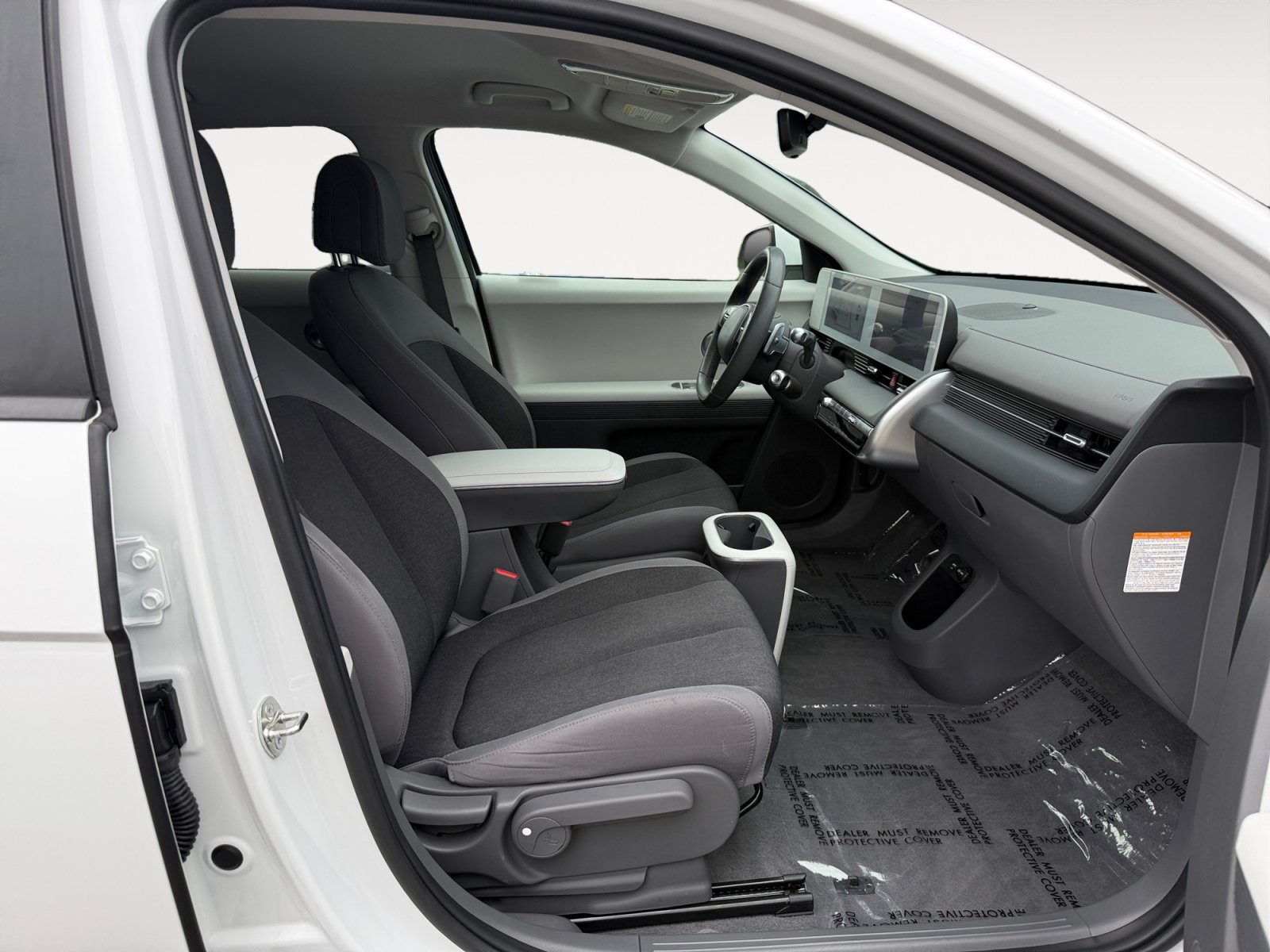 Certified Used 2024 Atlas White Hyundai SEL image 19