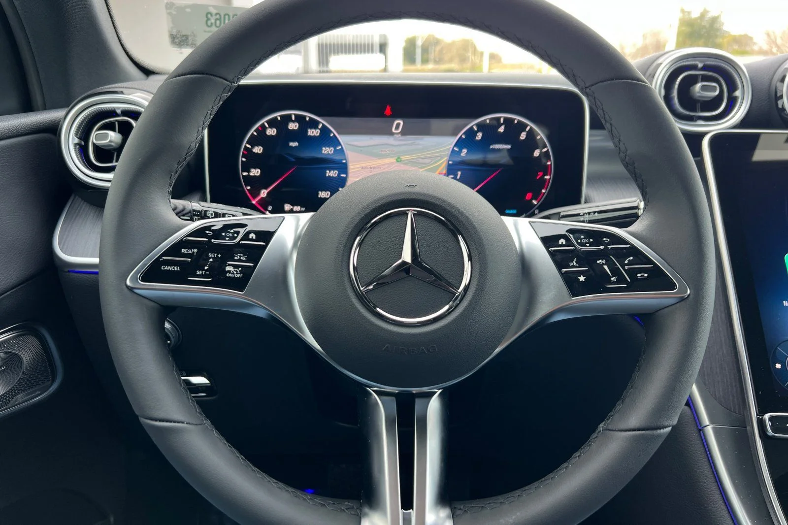 Certified Used 2026 White Mercedes-Benz GLC 300 image 27