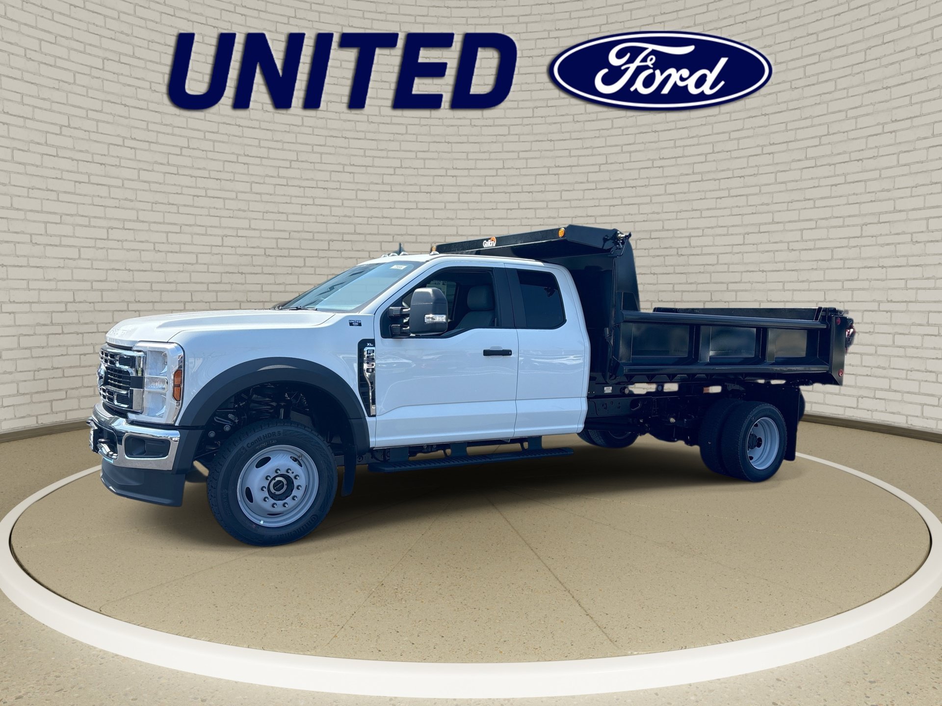 2026 Ford F-550 Super Duty Chassis Cab