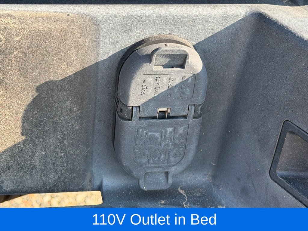 Used 2020 Silver Nissan SV image 18
