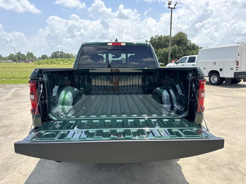 New 2026 Serrano Green Metallic RAM Big Horn/Lone Star image 21