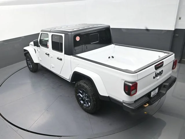 New 2026 Bright White Clear-Coat Exterior Paint Jeep 85th Anniversary Edition image 15