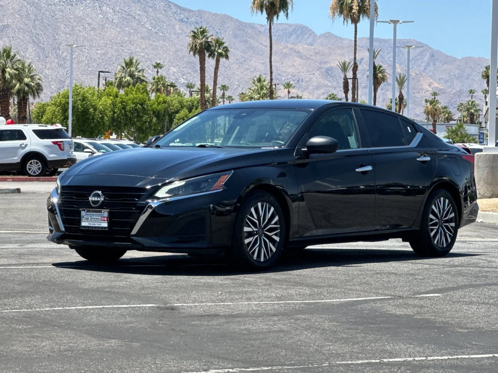 Used 2024 Black Nissan 2.5 SV image 7