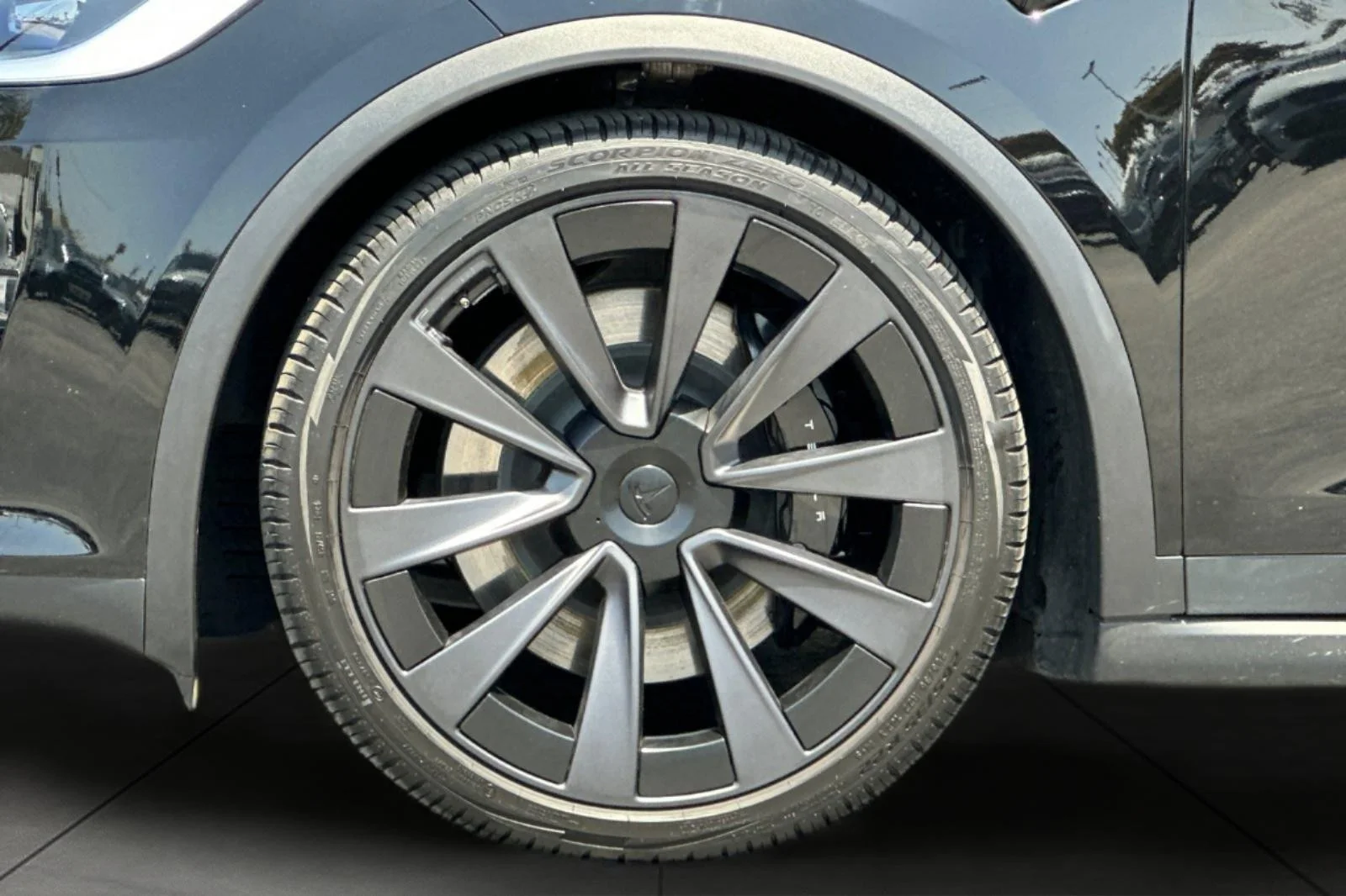 Used 2023 BLACK Tesla  image 25
