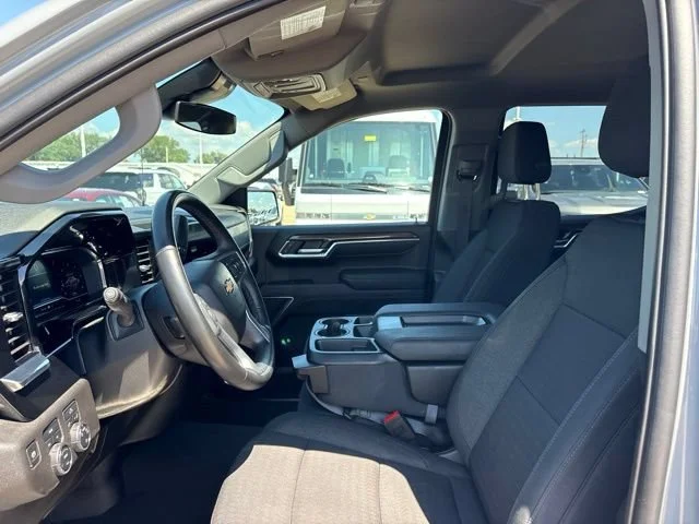 2024 Chevrolet Silverado 1500 LT - Photo 13