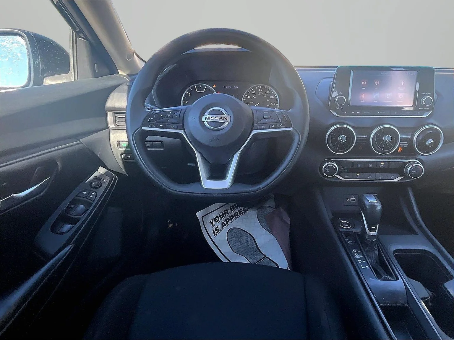 Used 2022 Black Nissan S image 6