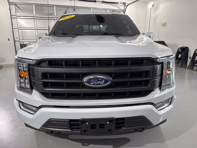 Used 2022 White Ford Lariat image 2