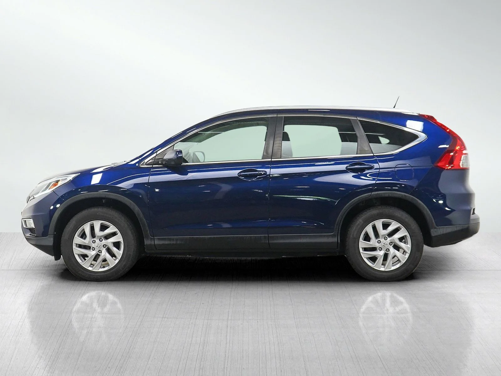 Used 2015 Honda CR-V EX-L with VIN 2HKRM4H76FH620917 for sale in Burnsville, Minnesota