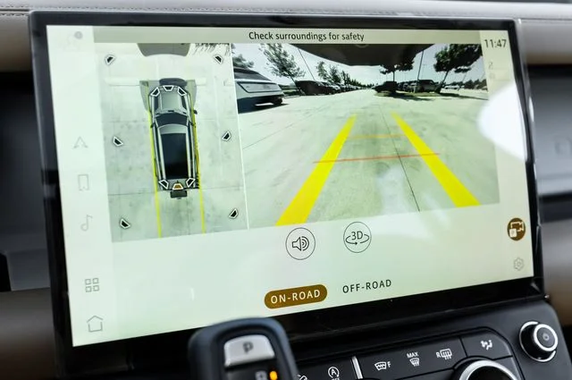 New 2026 Green Land Rover S image 25