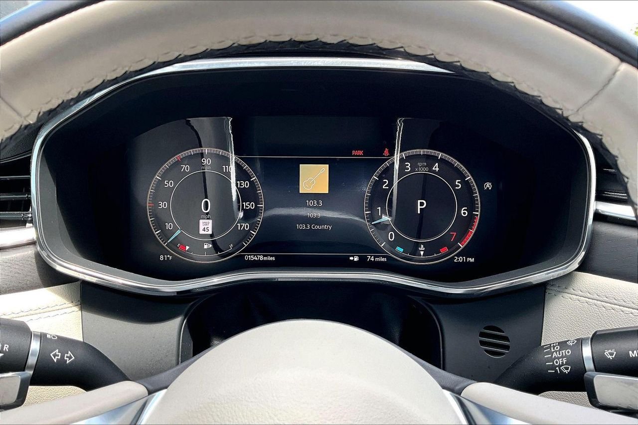 2024 Jaguar F-PACE R-Dynamic S - Photo 16