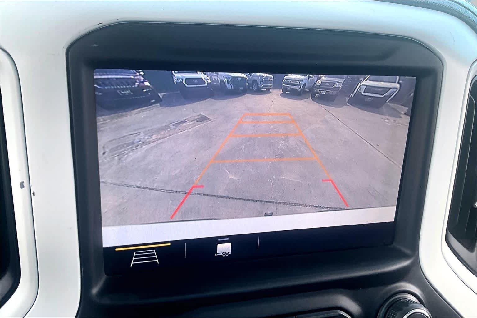 Used 2019 Summit White Chevrolet LT image 27