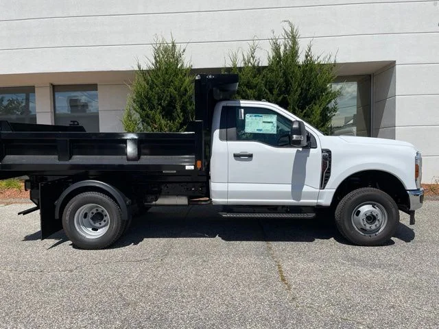 New 2026 OXFORD WHITE Ford XL image 8