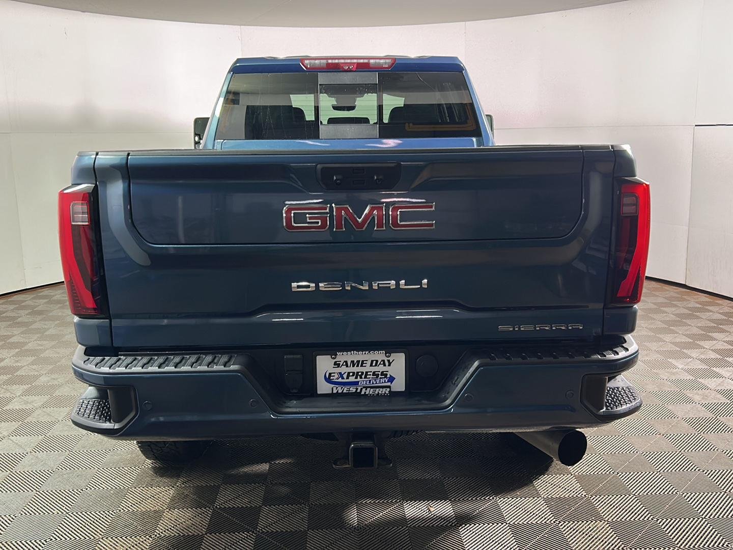 Used 2024 Downpour Metallic GMC Denali image 6