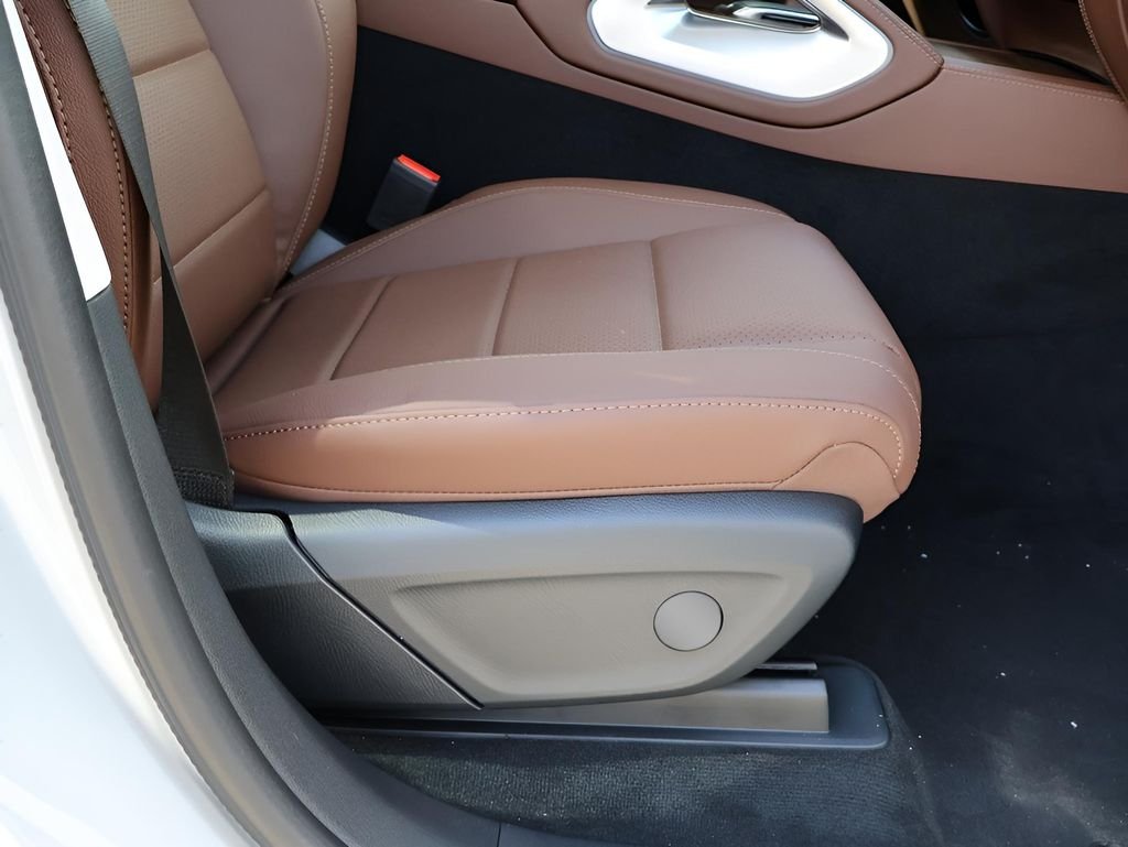 2025 Mercedes-Benz GLE GLE350 - Photo 13