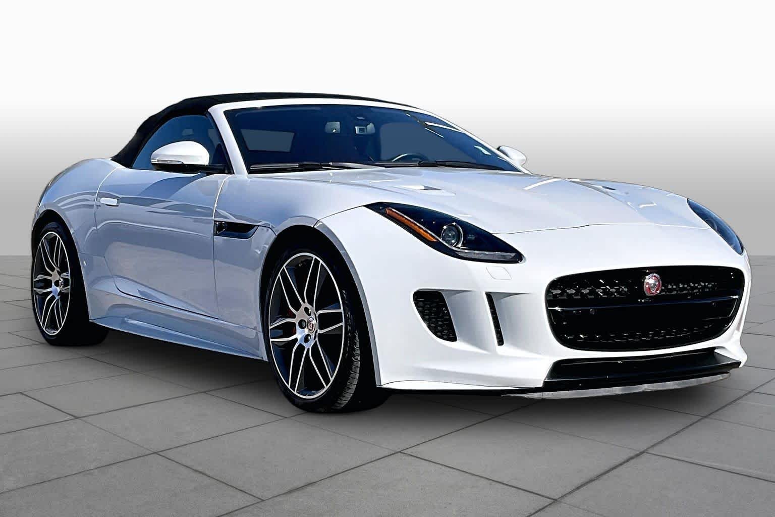 Used 2016  Jaguar R image 3