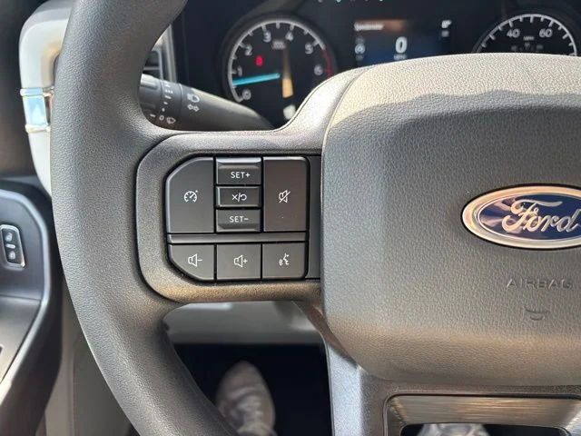 New 2026 Oxford White Ford F-350® XL image 19