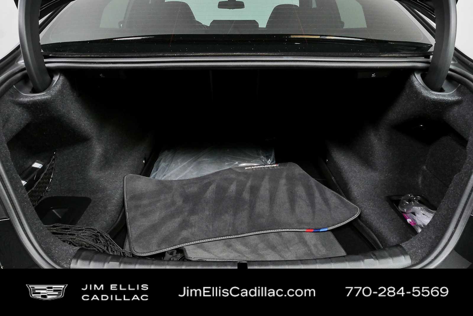 Used 2023 Black Sapphire Metallic BMW  image 29