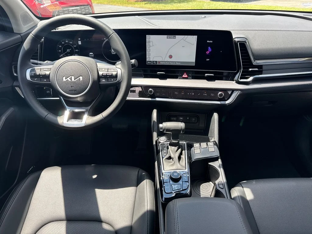 2025 Kia Sportage SX - Photo 23
