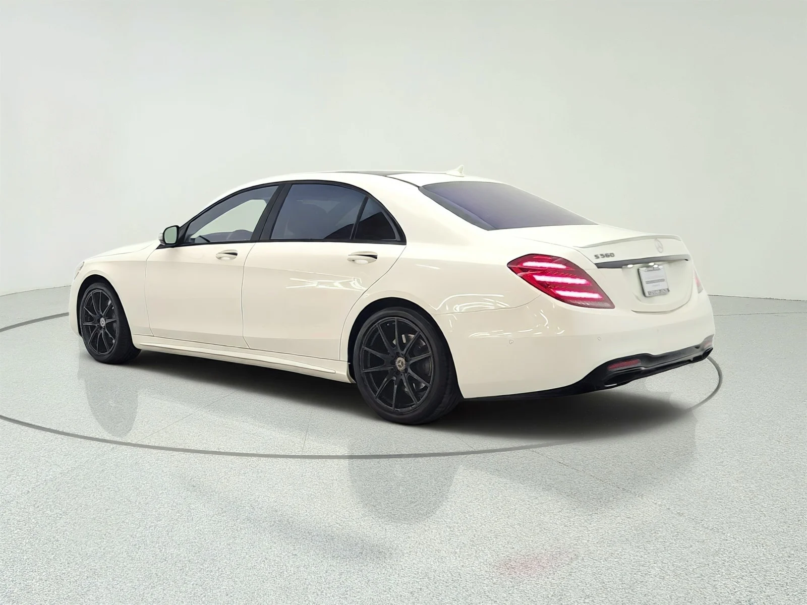 Used 2020 designo Diamond White Mercedes-Benz S 560 Sedan image 7