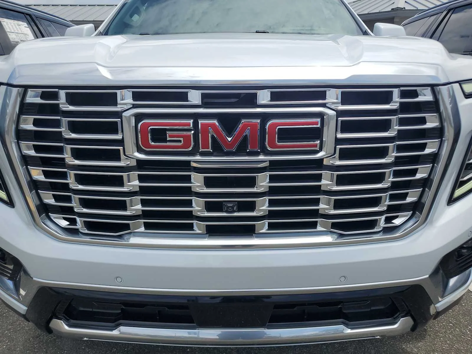 New 2026 Glacier White Tricoat GMC Denali image 12
