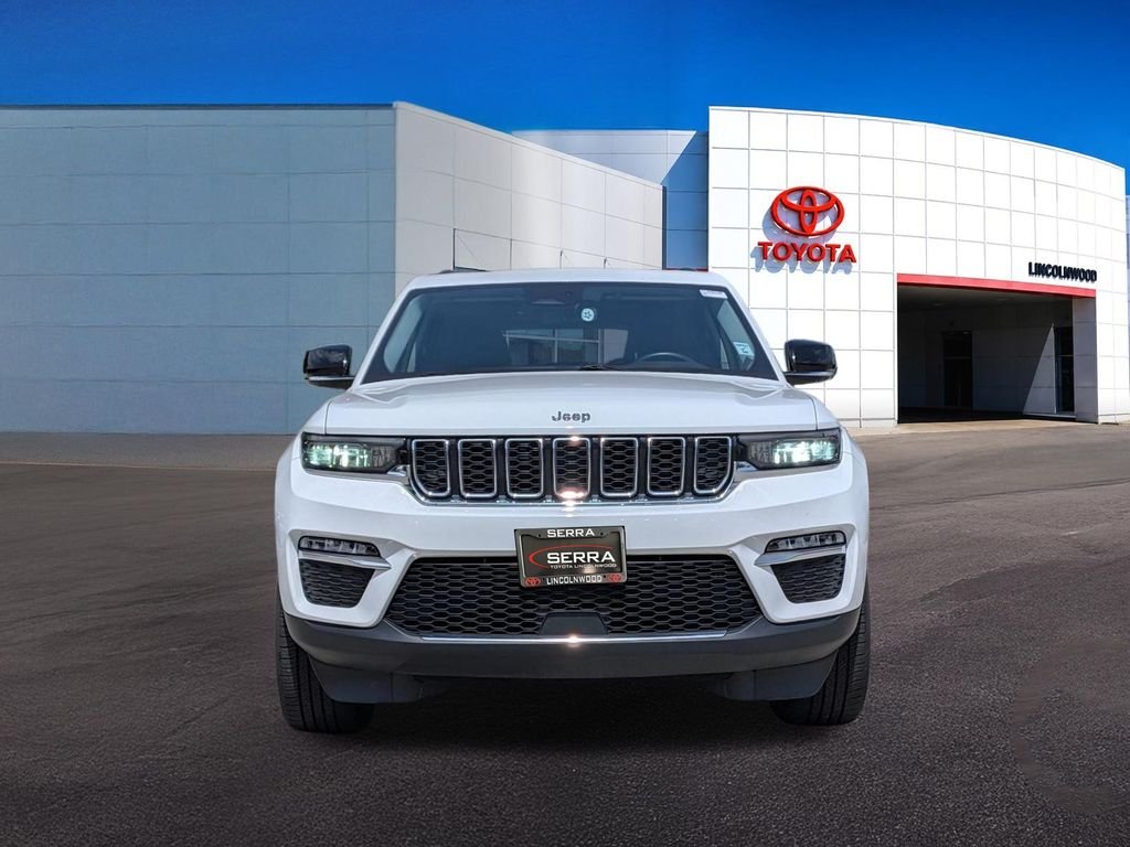 Used 2022 White Jeep Limited image 8
