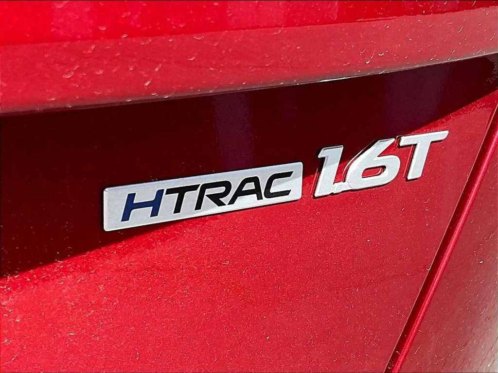 New 2026 Red Hyundai SEL Premium image 8