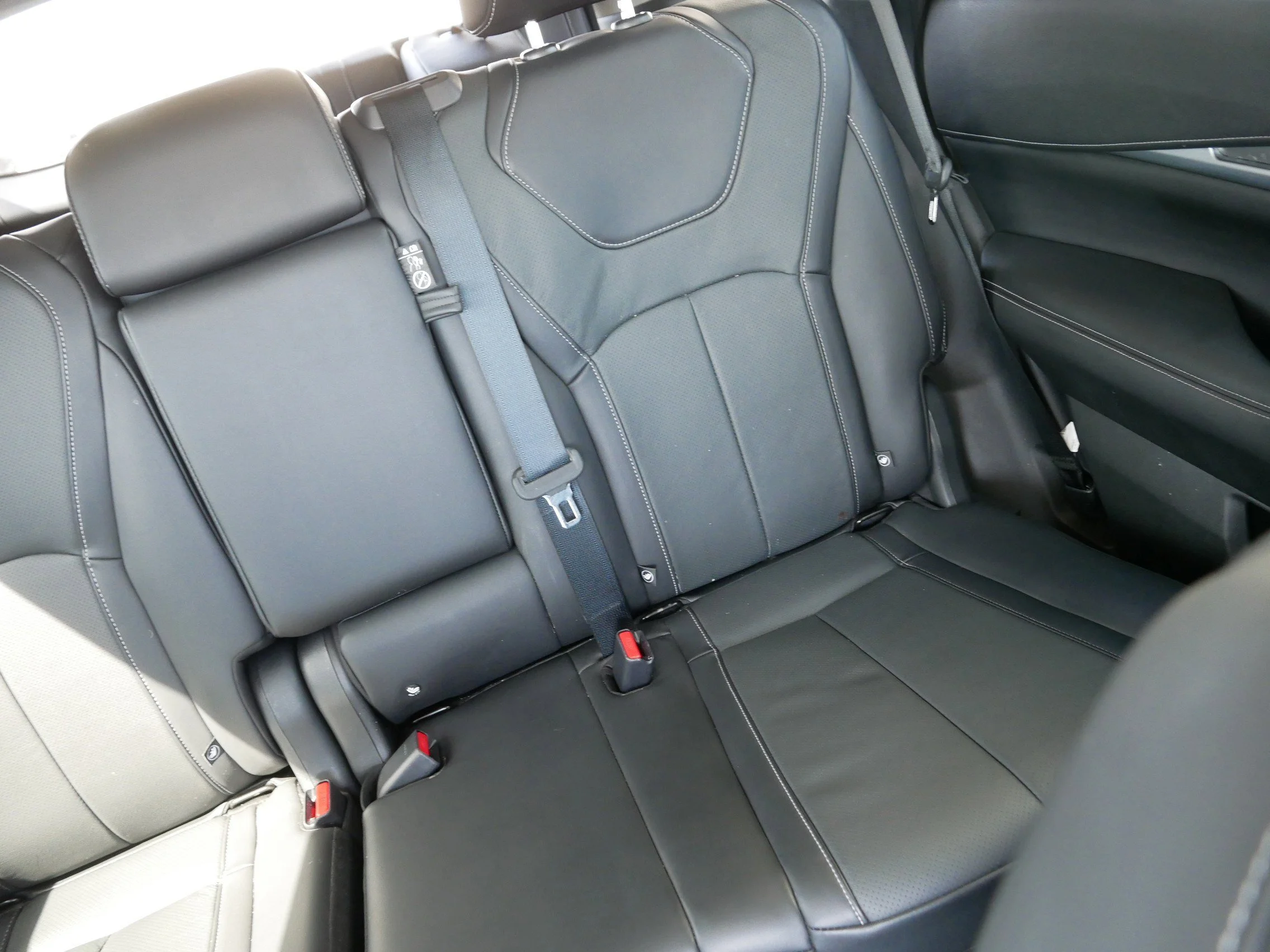 Certified Used 2022 Graphite Shadow INFINITI LUXE image 14