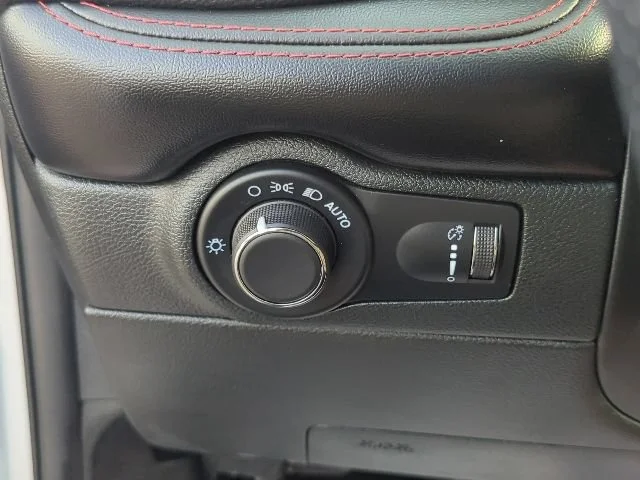 Used 2025  Dodge GT image 22
