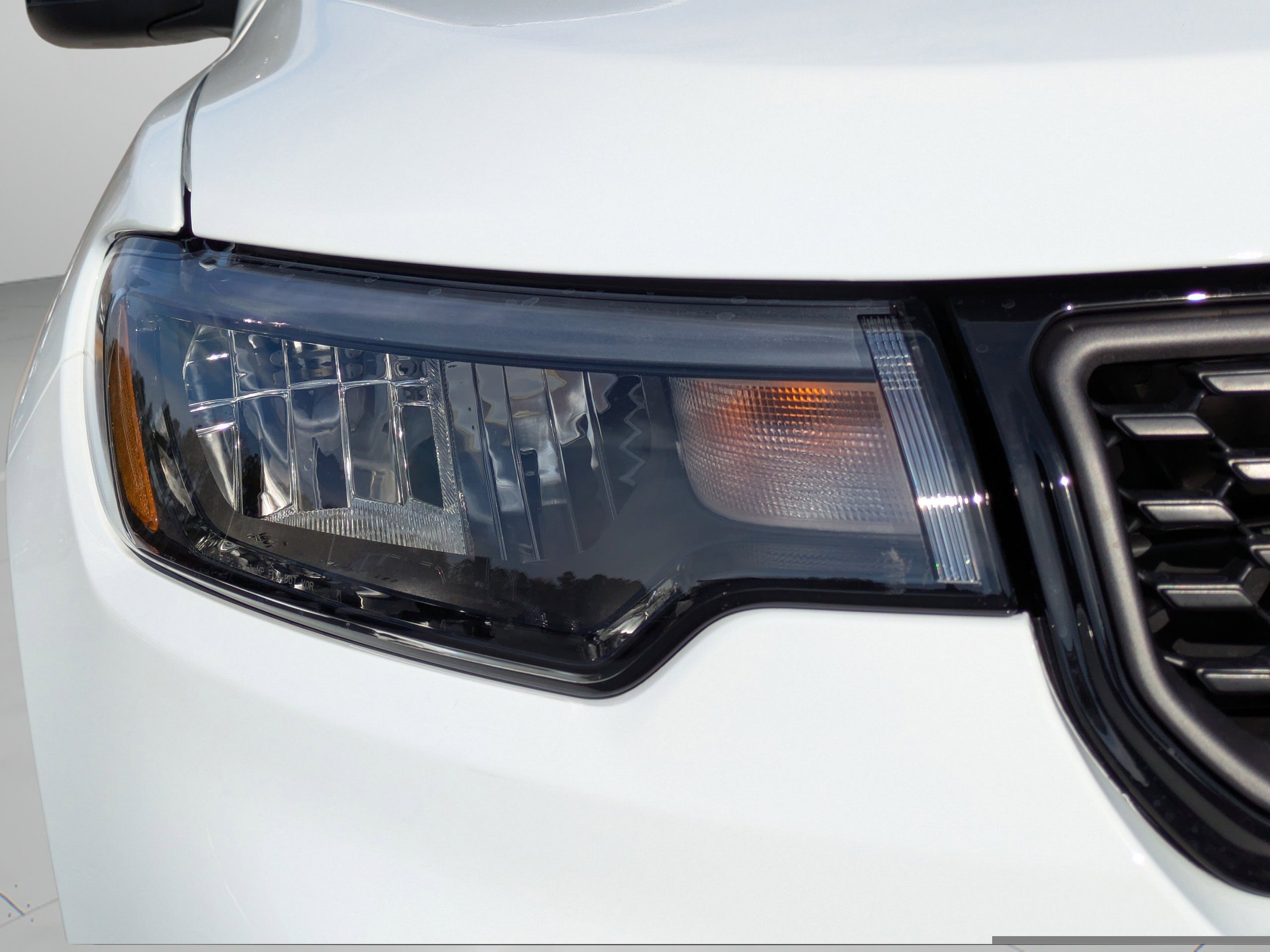 New 2026 Bright White Clearcoat Jeep Latitude Altitude image 10