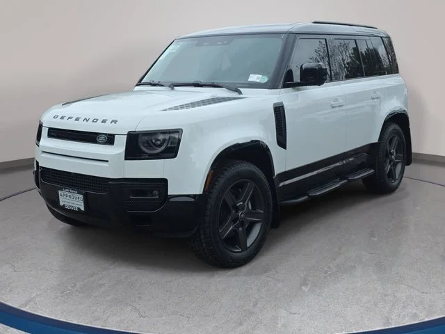 2025 Land Rover Defender 110 X-Dynamic SE P400's photo