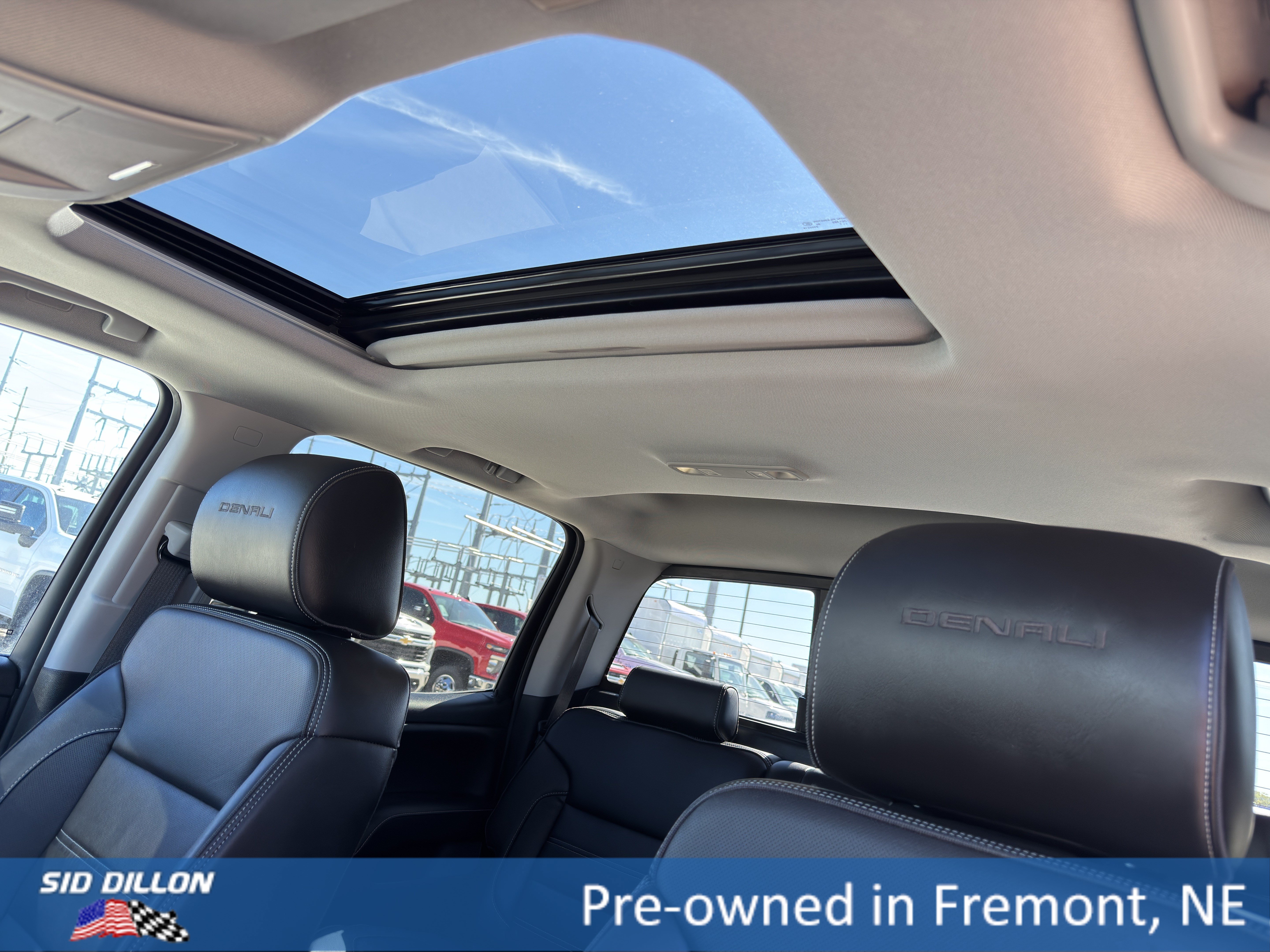 Certified Used 2018 WHITE FROST TRICOAT GMC Denali image 17